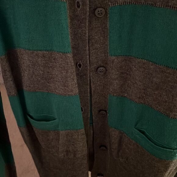 Spender Cashmere Cardigan XS  - Picture 2 of 5